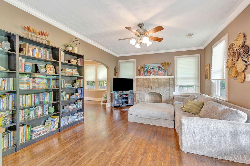 5415 Lester Road Cincinnati, OH 45213 - Photo 6 of 33