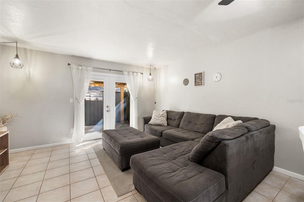 4007 Southwest 26th Terrace, Unit A Gainesville, FL 32608 - Photo 7 of 26