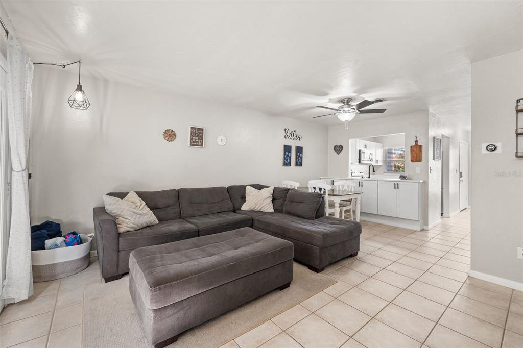 4007 Southwest 26th Terrace, Unit A Gainesville, FL 32608 - Photo 8 of 26