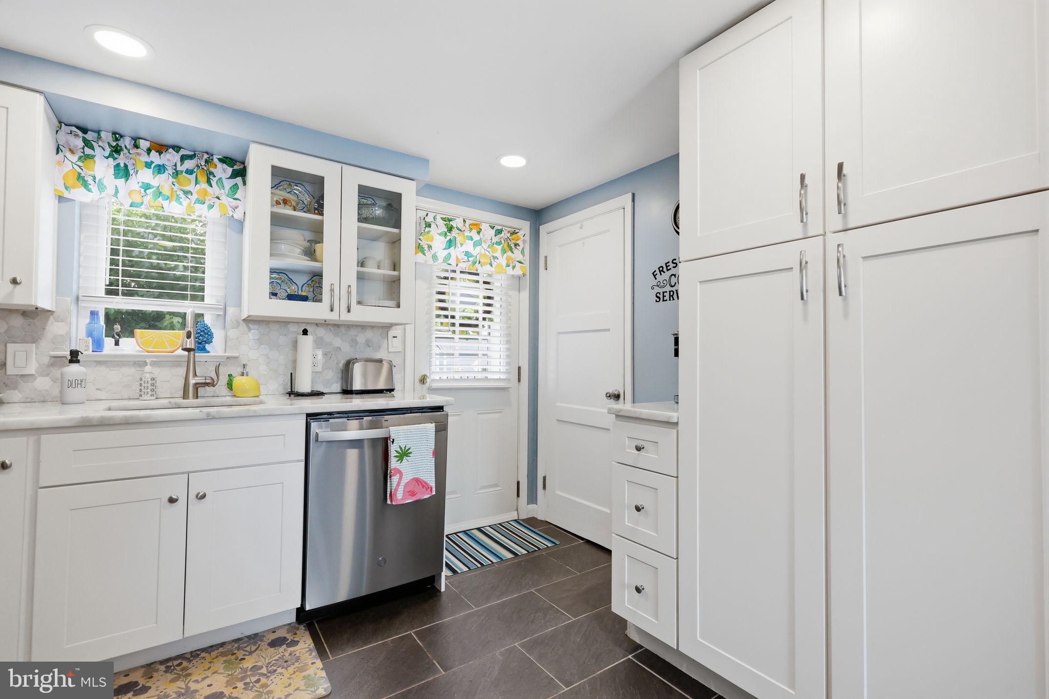 706 Colwell Road Swarthmore, PA 19081 - Photo 11 of 25