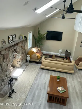 $2,350 | 22 Chippewa Trail, Albrightsville, PA 18210