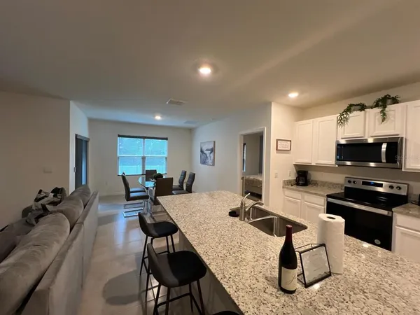 $2,250 | 1056 Brooklet Drive, Davenport, FL 33837