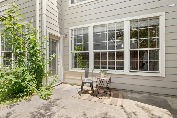 a bench in front of a building
