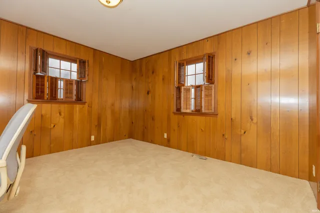 $525,000 | 801 Plaza Drive, Evansville, IN 47715