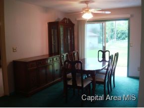 2717 Delaware Drive Springfield, IL 62702 - Photo 4 of 10 Gallery Image 4