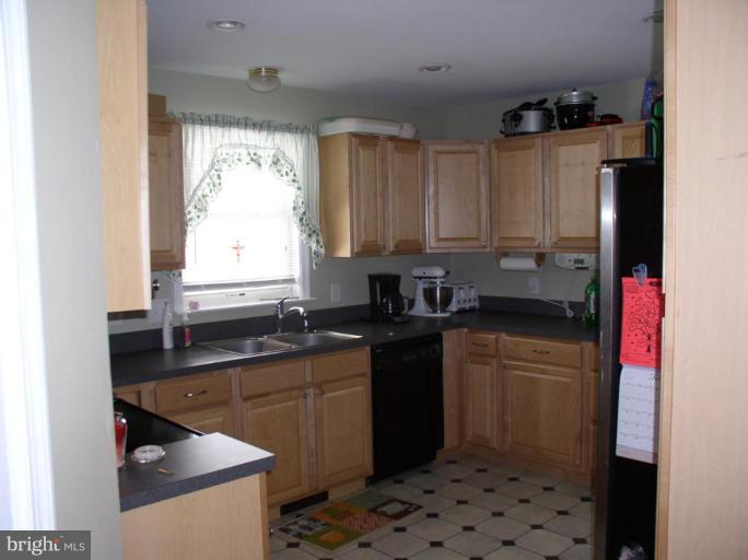 94 McCarty Road Fredericksburg, VA 22405 - Photo 8 of 19 Kitchen