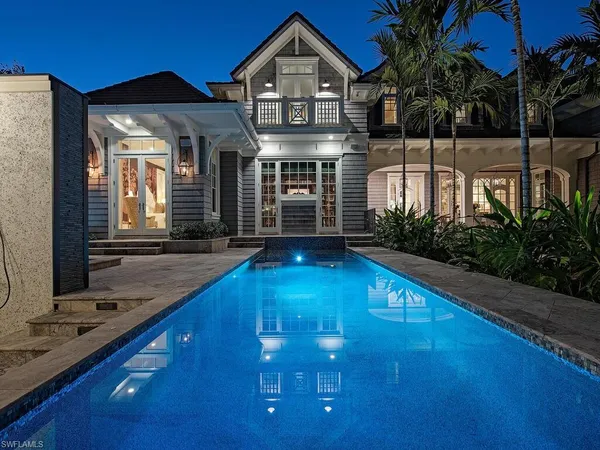 $19,900,000 | 1963 Gulf Shore Boulevard South, Naples, FL 34102