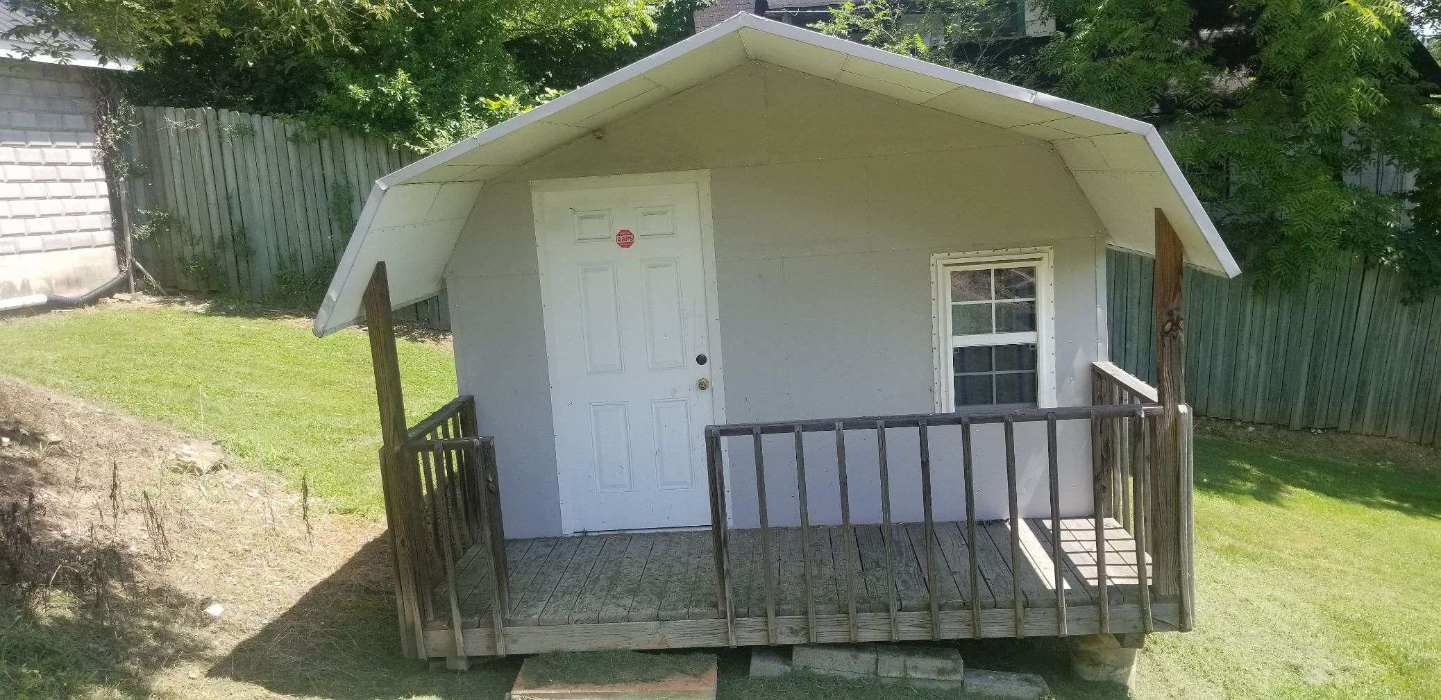 415 Englewood Road Middlesboro, KY 40965 - Photo 40 of 40 F878BBD4-FB2B-45F2-AFE2-58494CFEE4B4