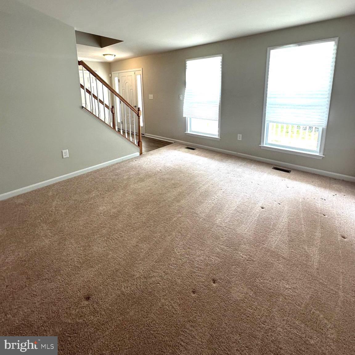 205 Azalea Road Colonial Beach, VA 22443 - Photo 19 of 48 Living Room