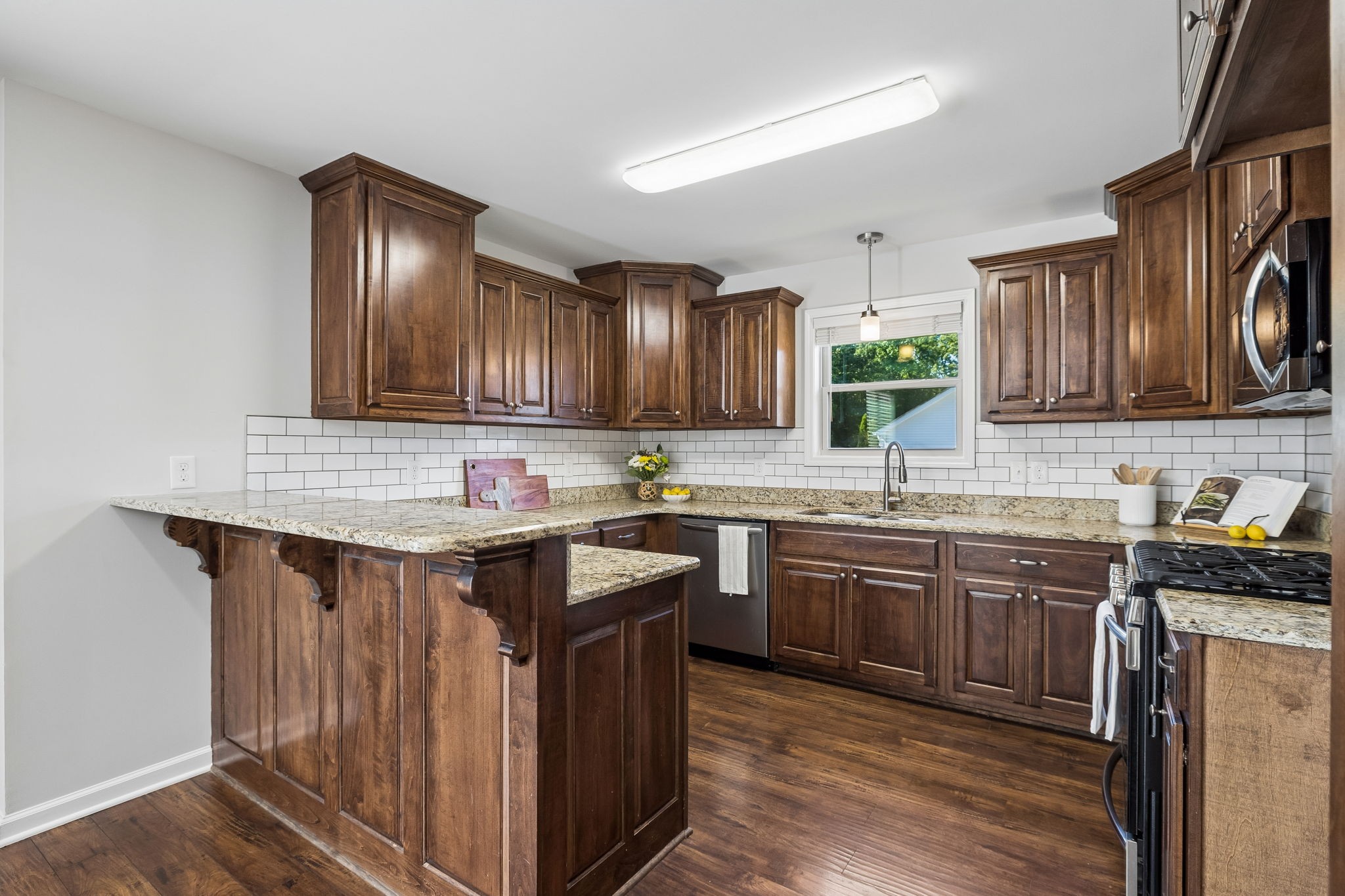 525 Bob Perry Road Bethpage, TN 37022 - Photo 12 of 42 Gallery Image 12