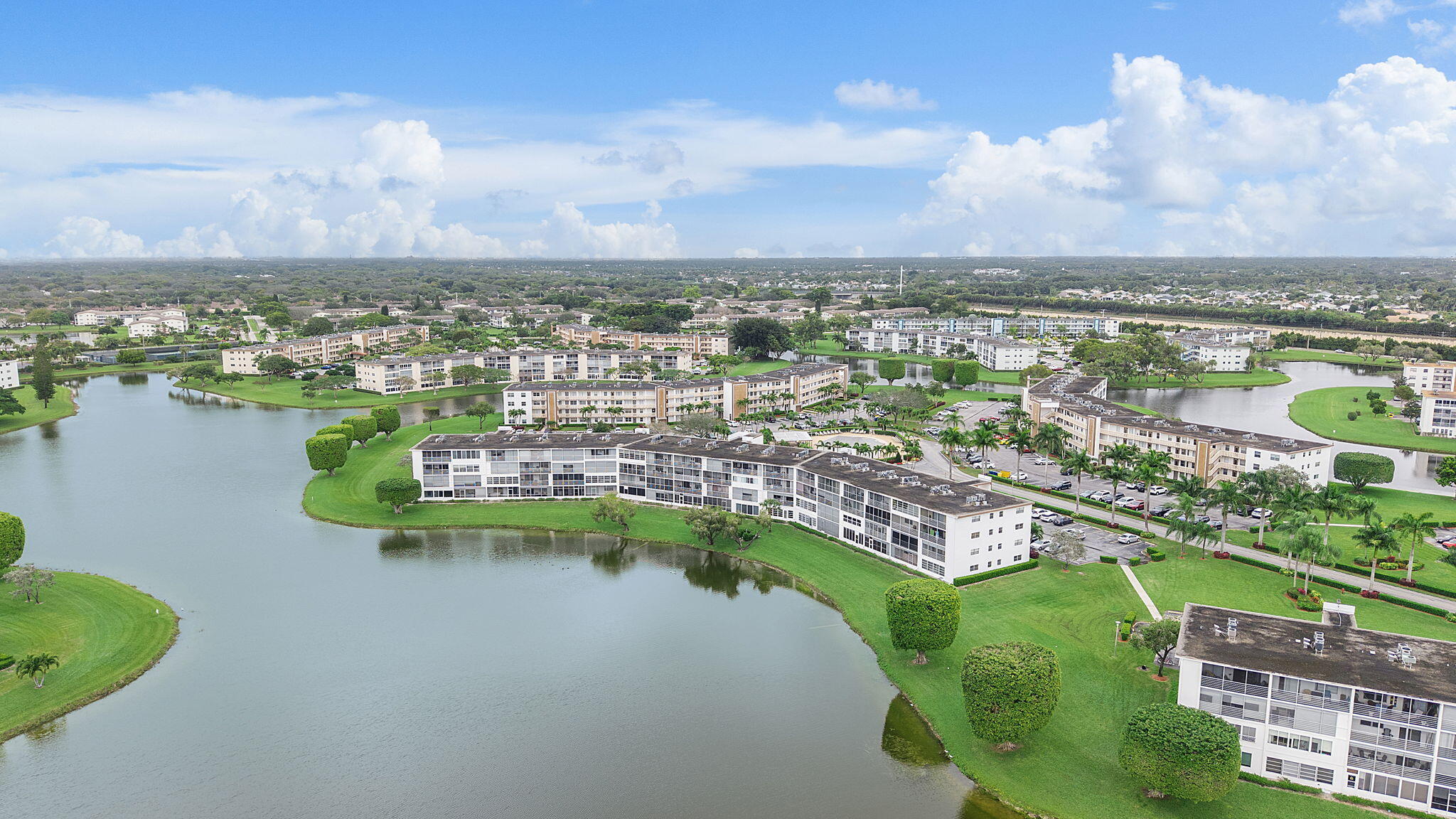 1071 Guildford East Boca Raton, FL 33434 - Photo 21 of 26 Aerial View