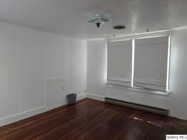 417 North Washington Street Carthage, IL 62321 - Photo 20 of 34