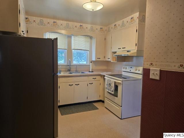 417 North Washington Street Carthage, IL 62321 - Photo 2 of 34