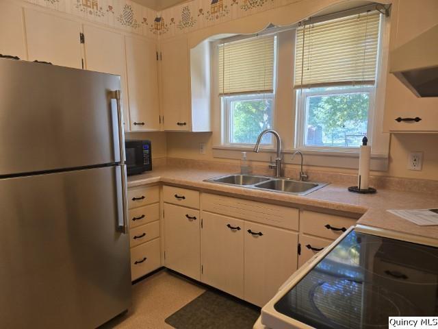 417 North Washington Street Carthage, IL 62321 - Photo 3 of 34