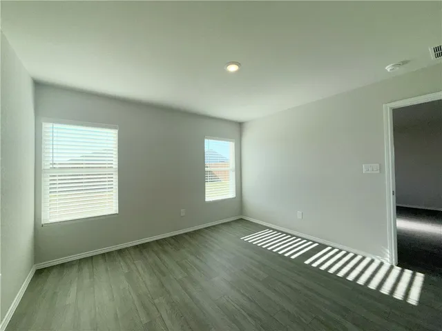 $1,950 | 3606 Perry Lane, Corpus Christi, TX 78410