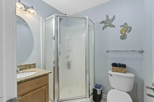 $2,000 | 2421 Beachview Drive, Unit H15, Ocean Springs, MS 39564