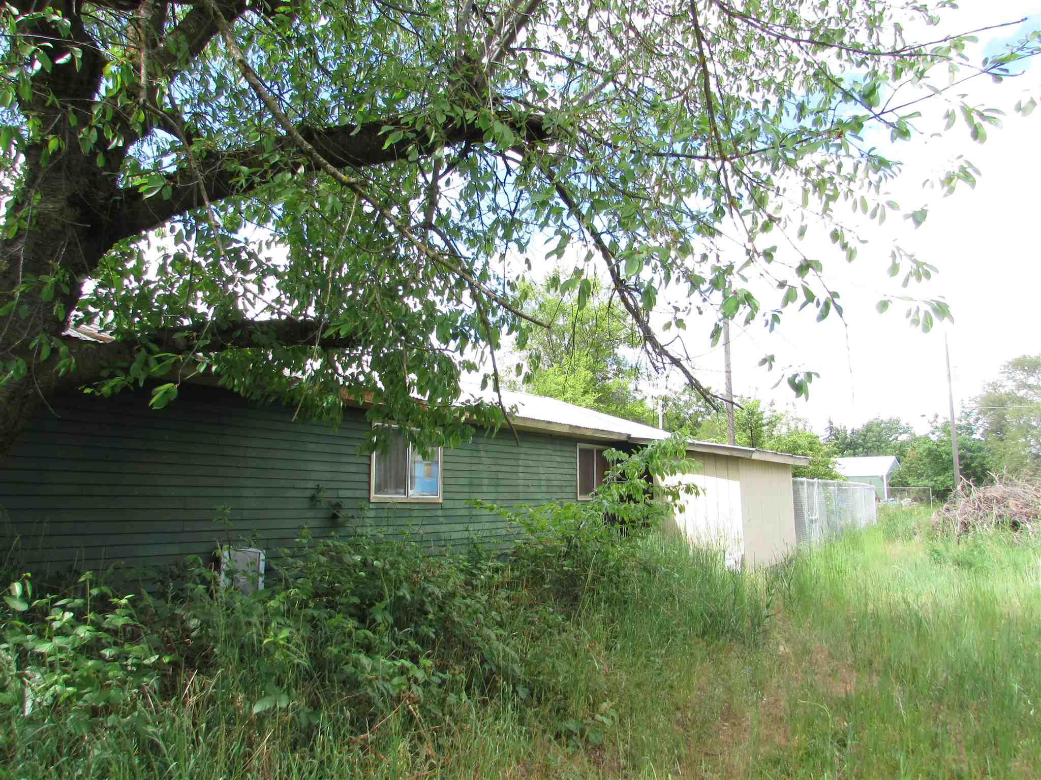 1711 North Locust Road Spokane Valley, WA 99206 - Photo 14 of 16