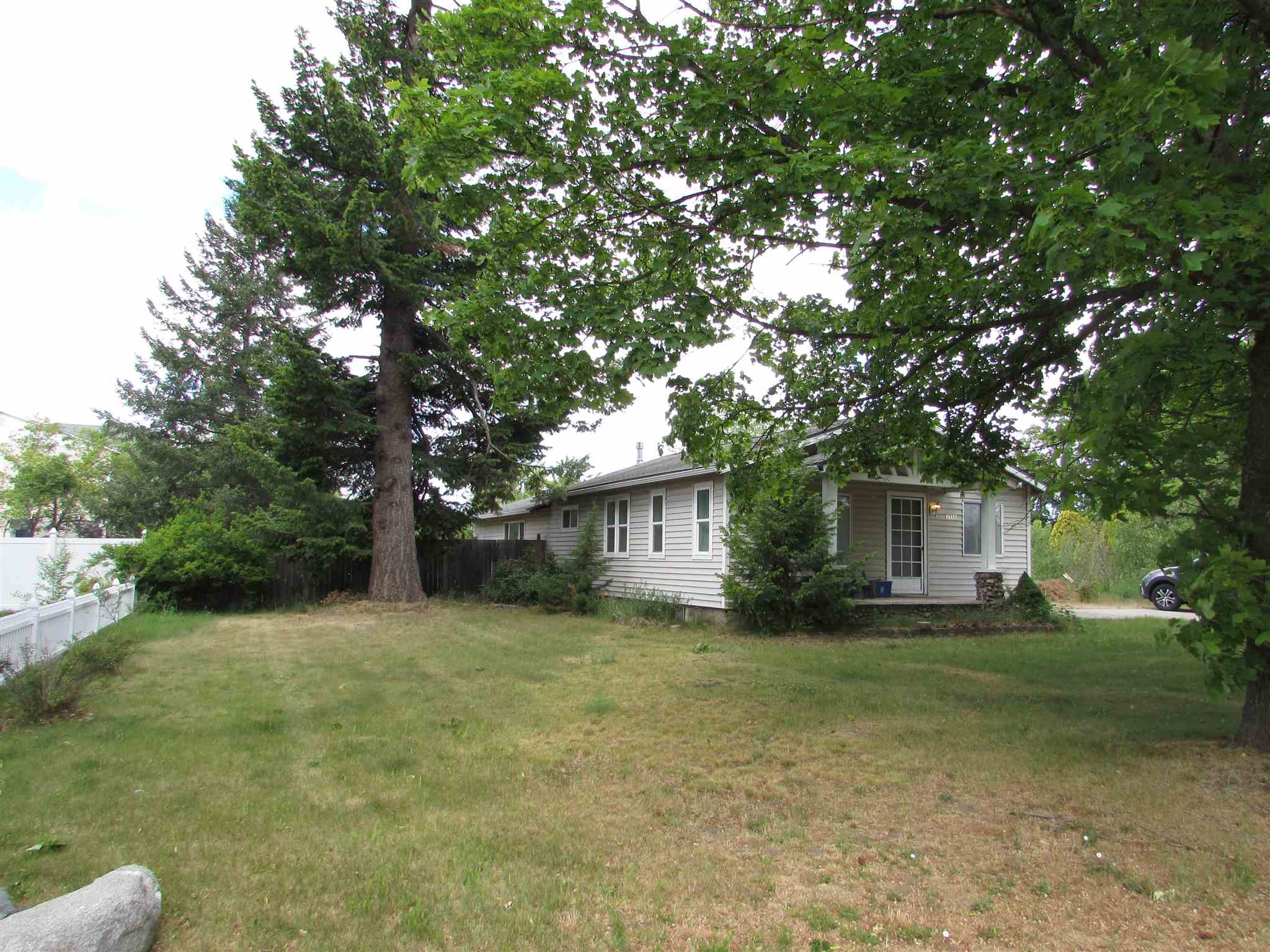 1711 North Locust Road Spokane Valley, WA 99206 - Photo 5 of 16