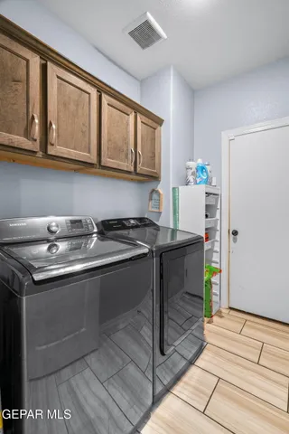 $329,999 | 6613 Flores Lane, El Paso, TX 79932