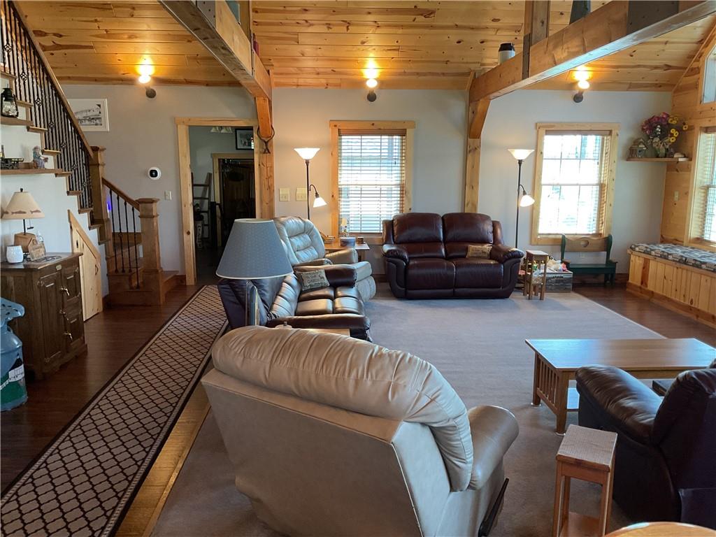 446 Saddle Road Somerset, PA 15501 - Photo 21 of 50 WELL THOUGHT OUT GREAT ROOM