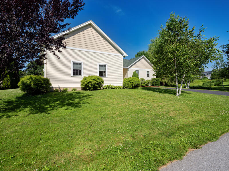 11 Knox Ridge Avenue Thomaston, ME 04861 - Photo 52 of 54 Front View of Home