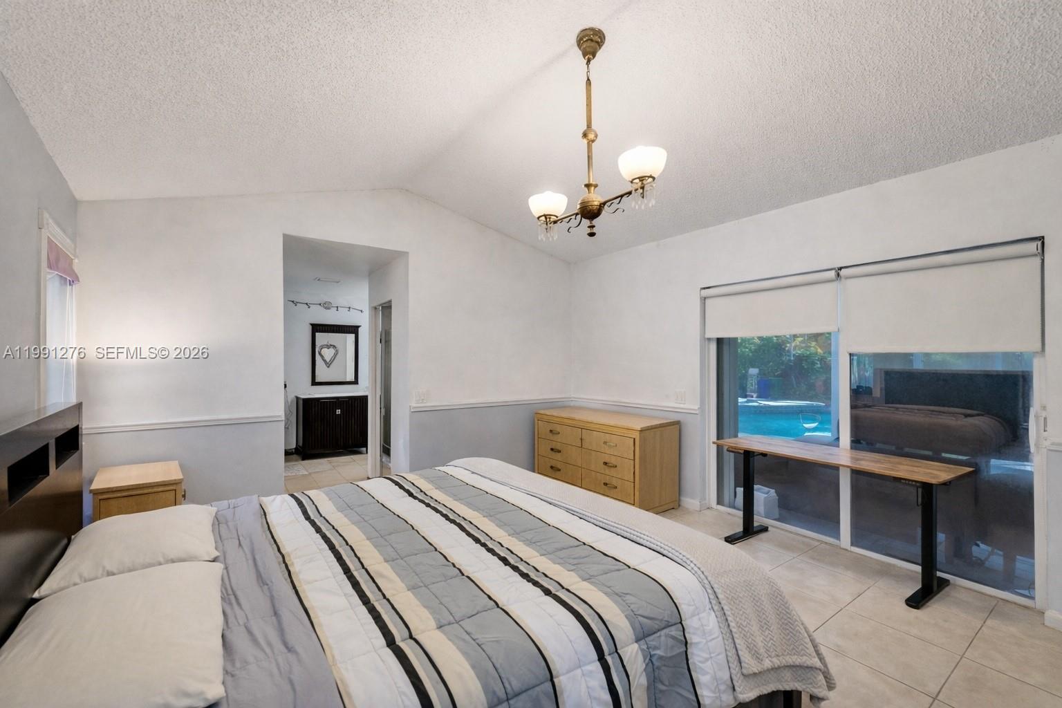 1080 Briar Ridge Road Weston, FL 33327 - Photo 17 of 39 Gallery Image 17
