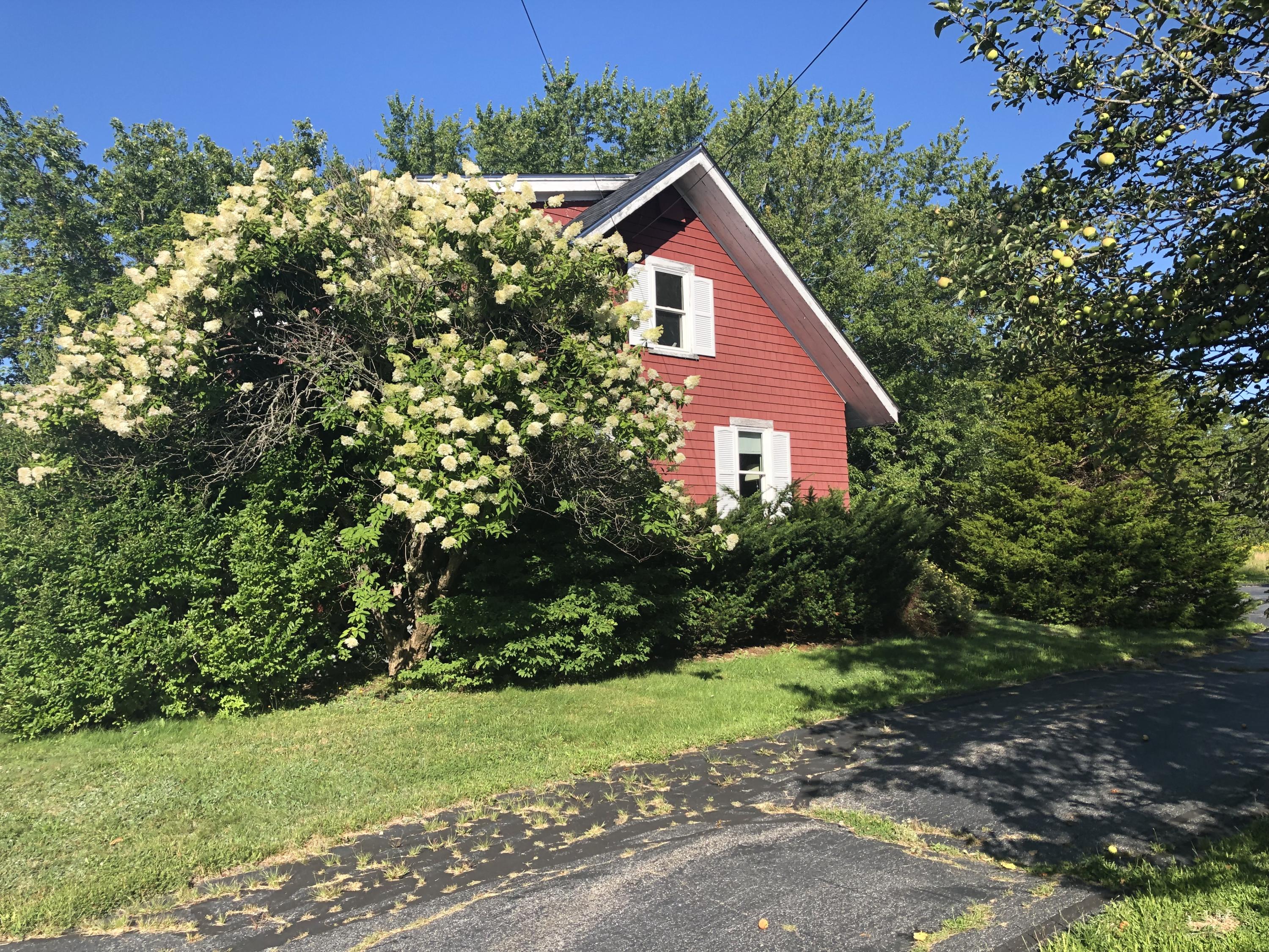899 County Road Lubec, ME 04652 - Photo 7 of 25 5. Exterior