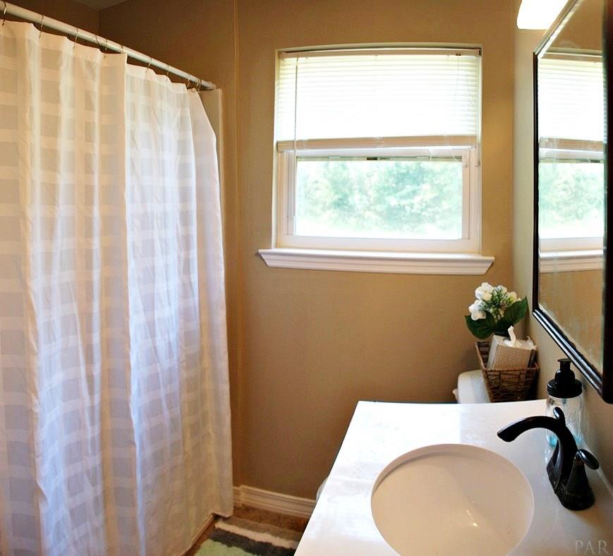 2148 Elna Road Cantonment, FL 32533 - Photo 20 of 28 Gallery Image 20