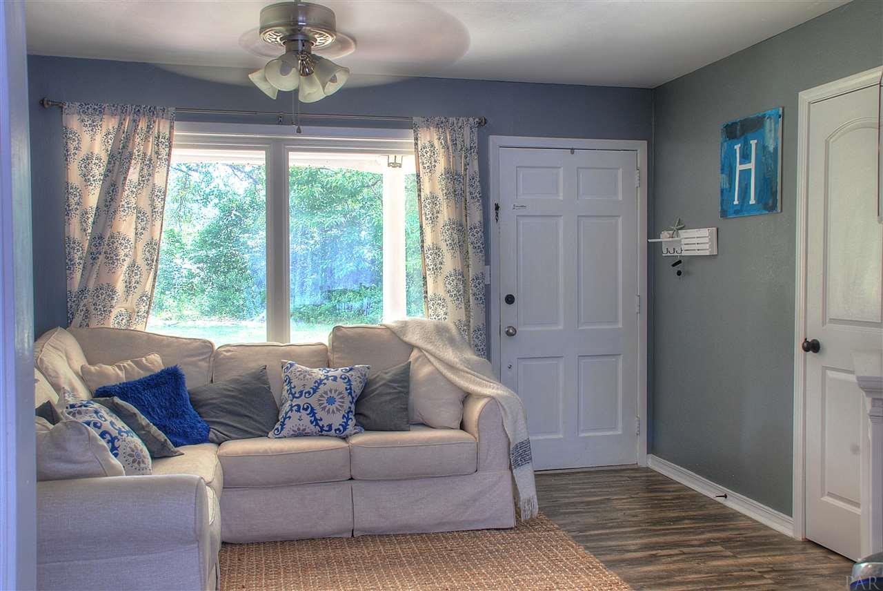 2148 Elna Road Cantonment, FL 32533 - Photo 3 of 28 Gallery Image 3