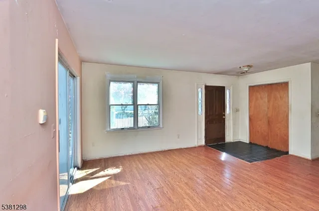 a view of livingroom with window