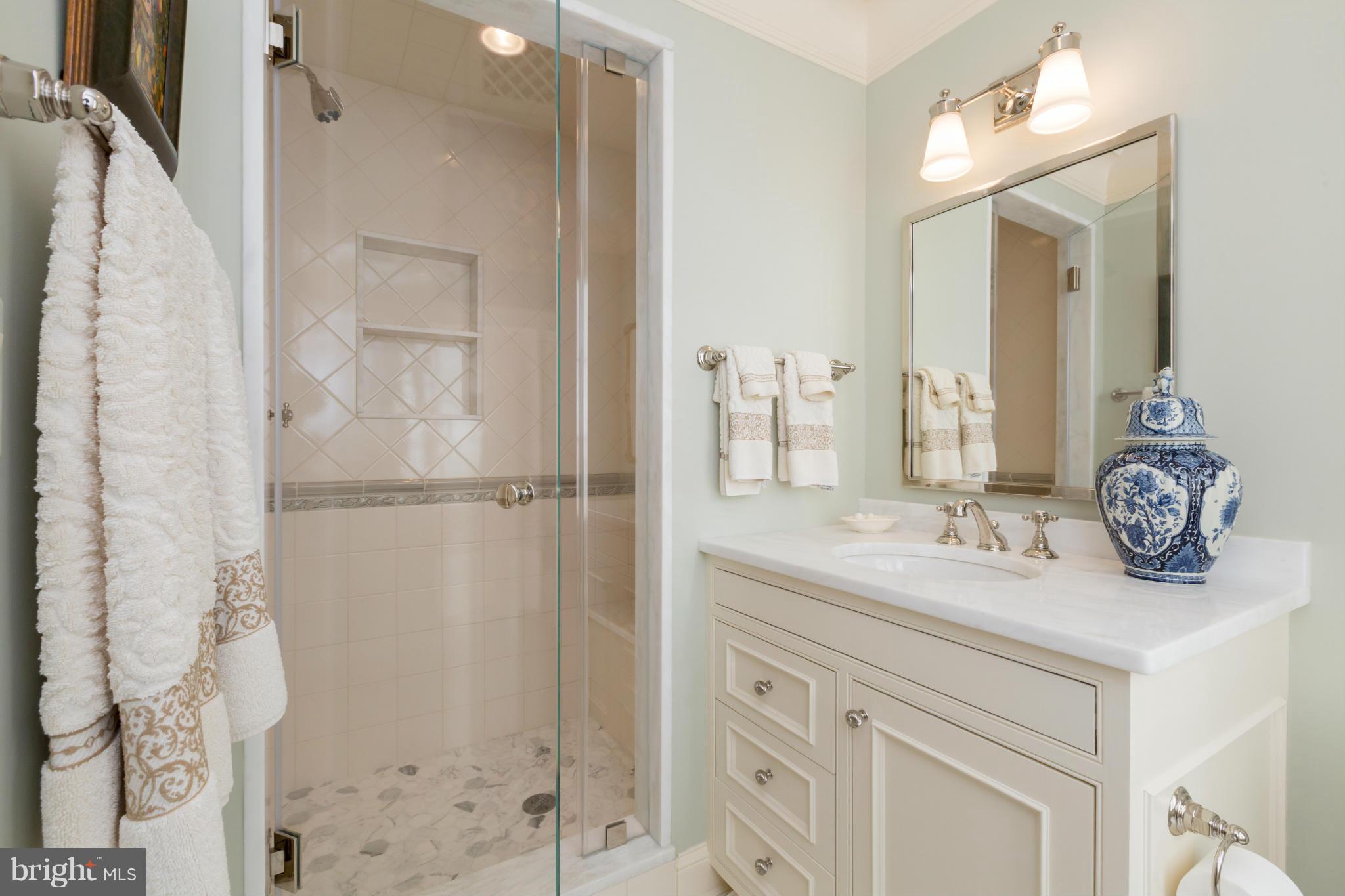 2159 Dunmore Lane Washington, DC 20007 - Photo 12 of 30 Interior (General)