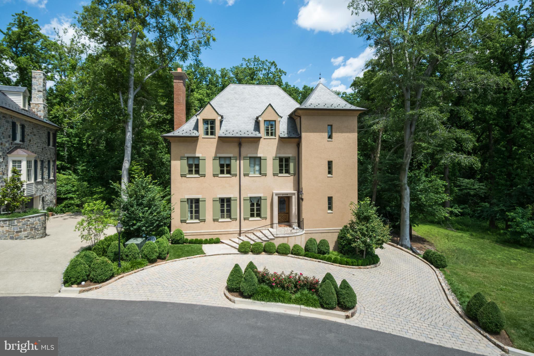 2159 Dunmore Lane Washington, DC 20007 - Photo 30 of 30 Exterior (Front)