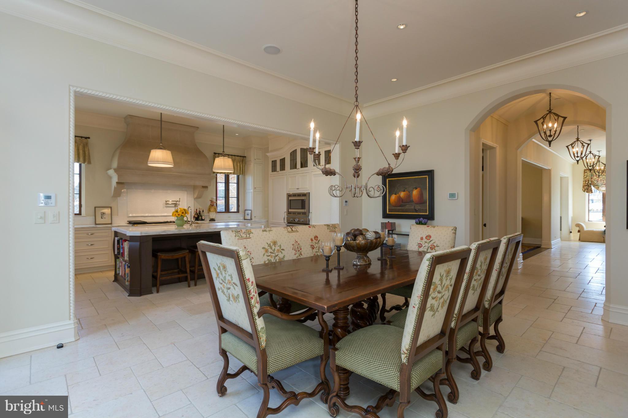 2159 Dunmore Lane Washington, DC 20007 - Photo 7 of 30 Interior (General)