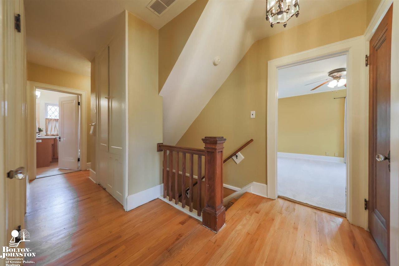 898 Westchester Road Grosse Pointe Park, MI 48230 - Photo 35 of 57