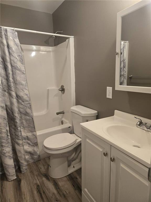 504 Queenstown Road Karns City, PA 16041 - Photo 12 of 18 a bathroom with a sink toilet and shower