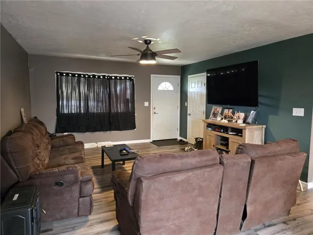 $235,000 | 504 Queenstown Road, Karns City, PA 16041