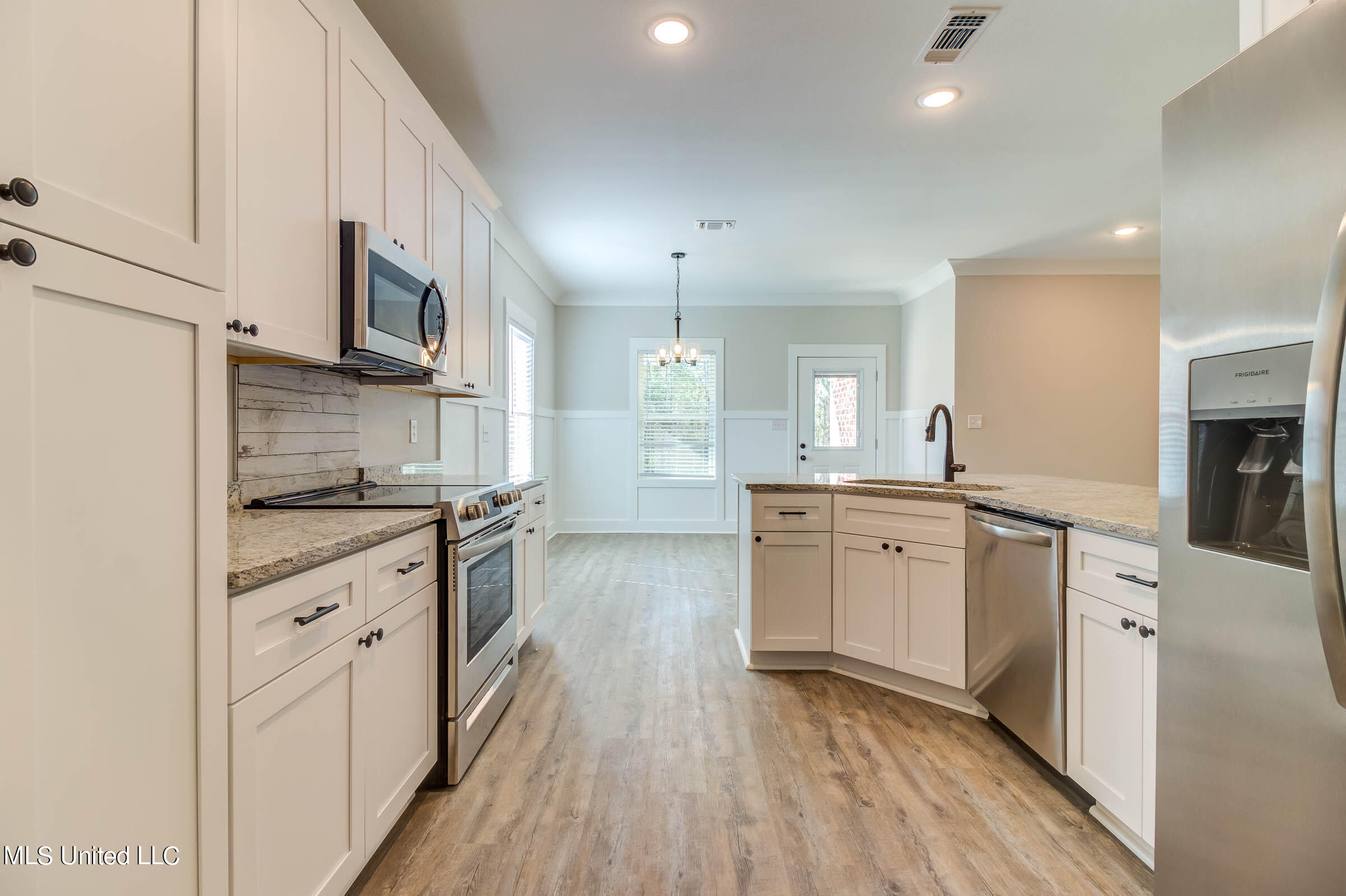 14049 Marie Road Gulfport, MS 39503 - Photo 21 of 52 14049 Marie Rd (23)