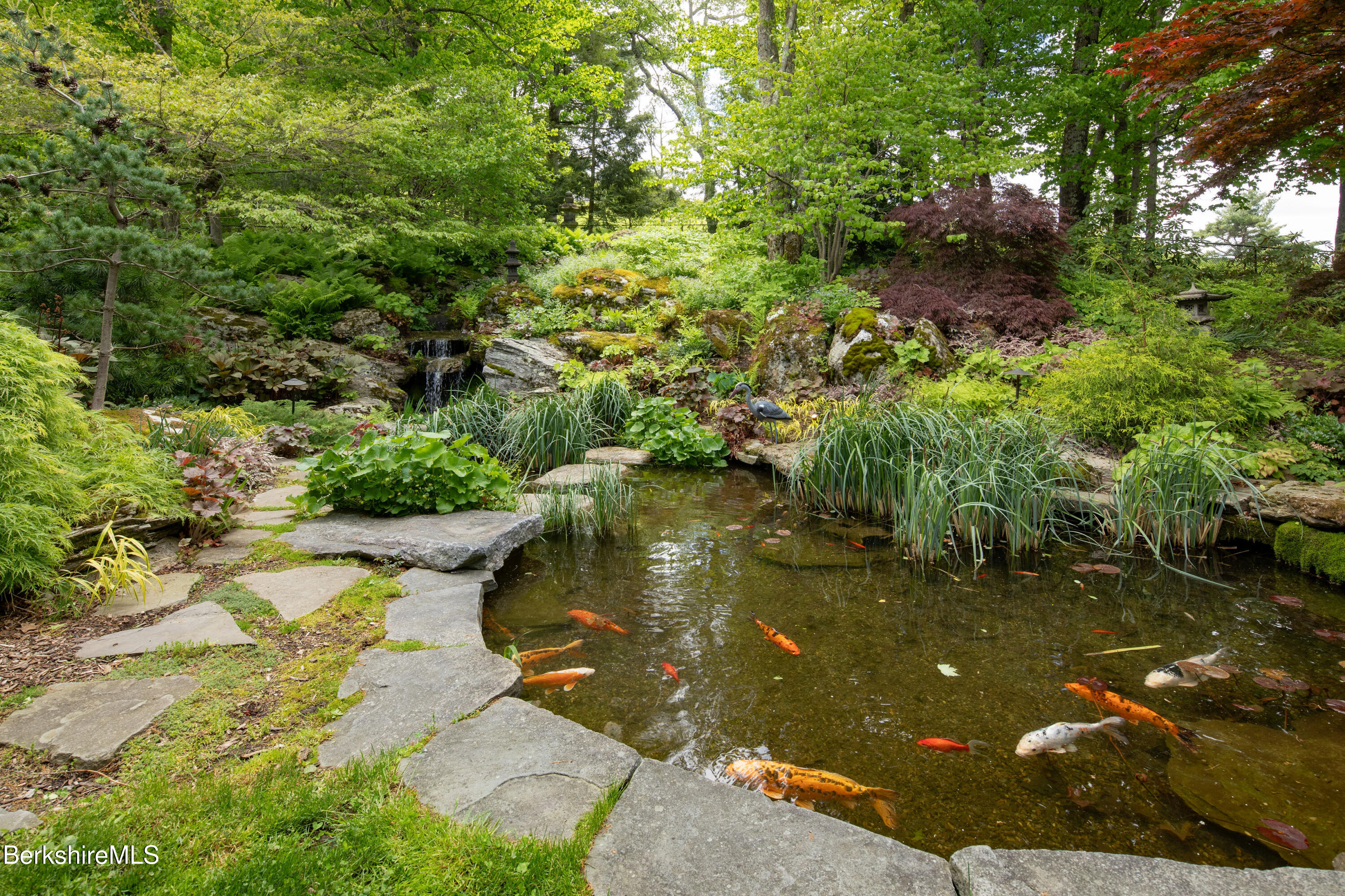 50 E Road Alford, MA 01266 - Photo 3 of 60 east-road-alford-ma-berkshire-246610-eh5