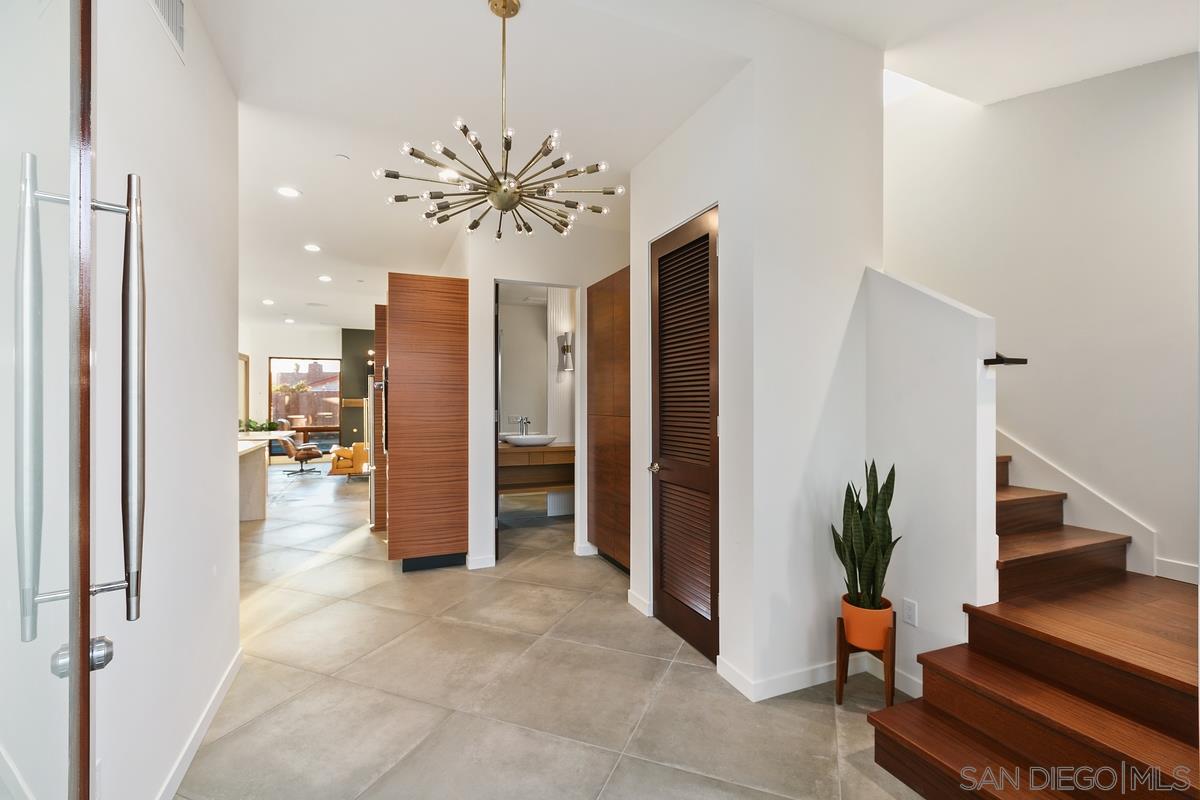 1752 Lahoud Drive Cardiff, CA 92007 - Photo 5 of 52