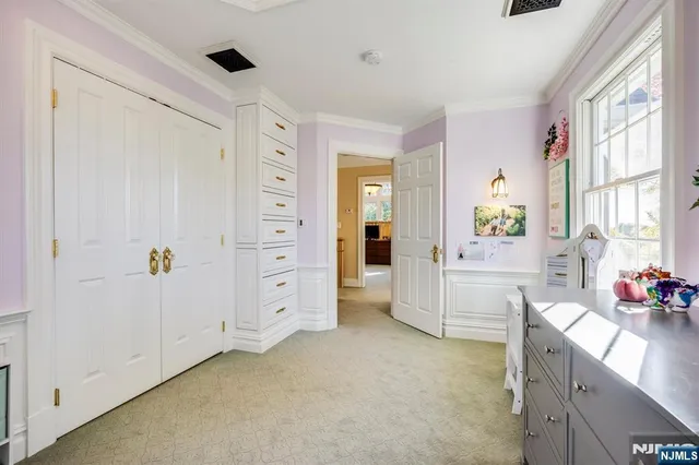 $695,000 | 20 Mountain Avenue, Park Ridge, NJ 07656