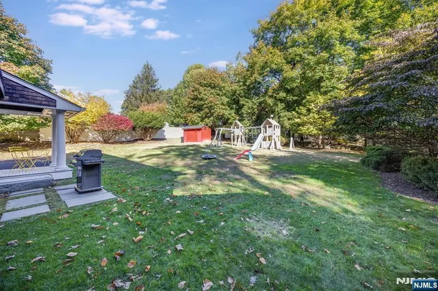 $695,000 | 20 Mountain Avenue, Park Ridge, NJ 07656