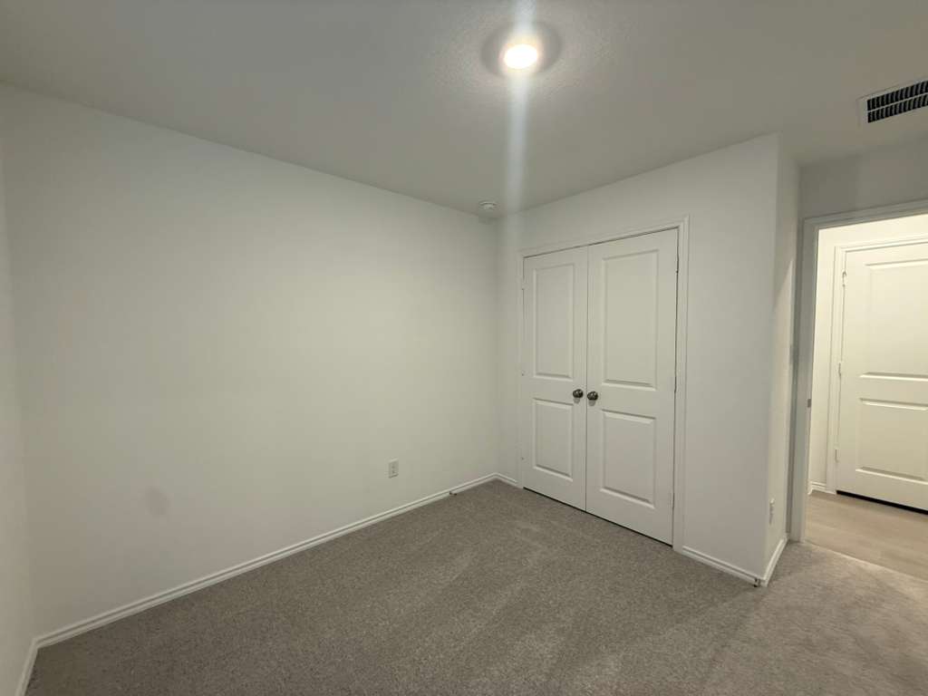 569 Sormonne Loop Kyle, TX 78640 - Photo 26 of 40 a view of a room