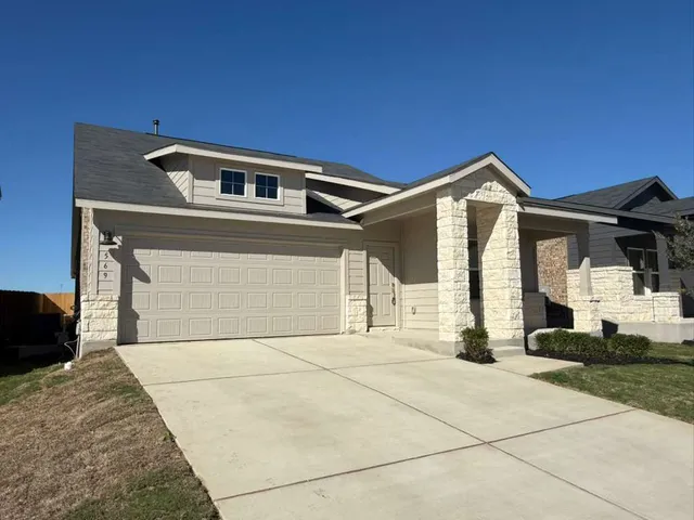 $2,350 | 569 Sormonne Loop, Kyle, TX 78640