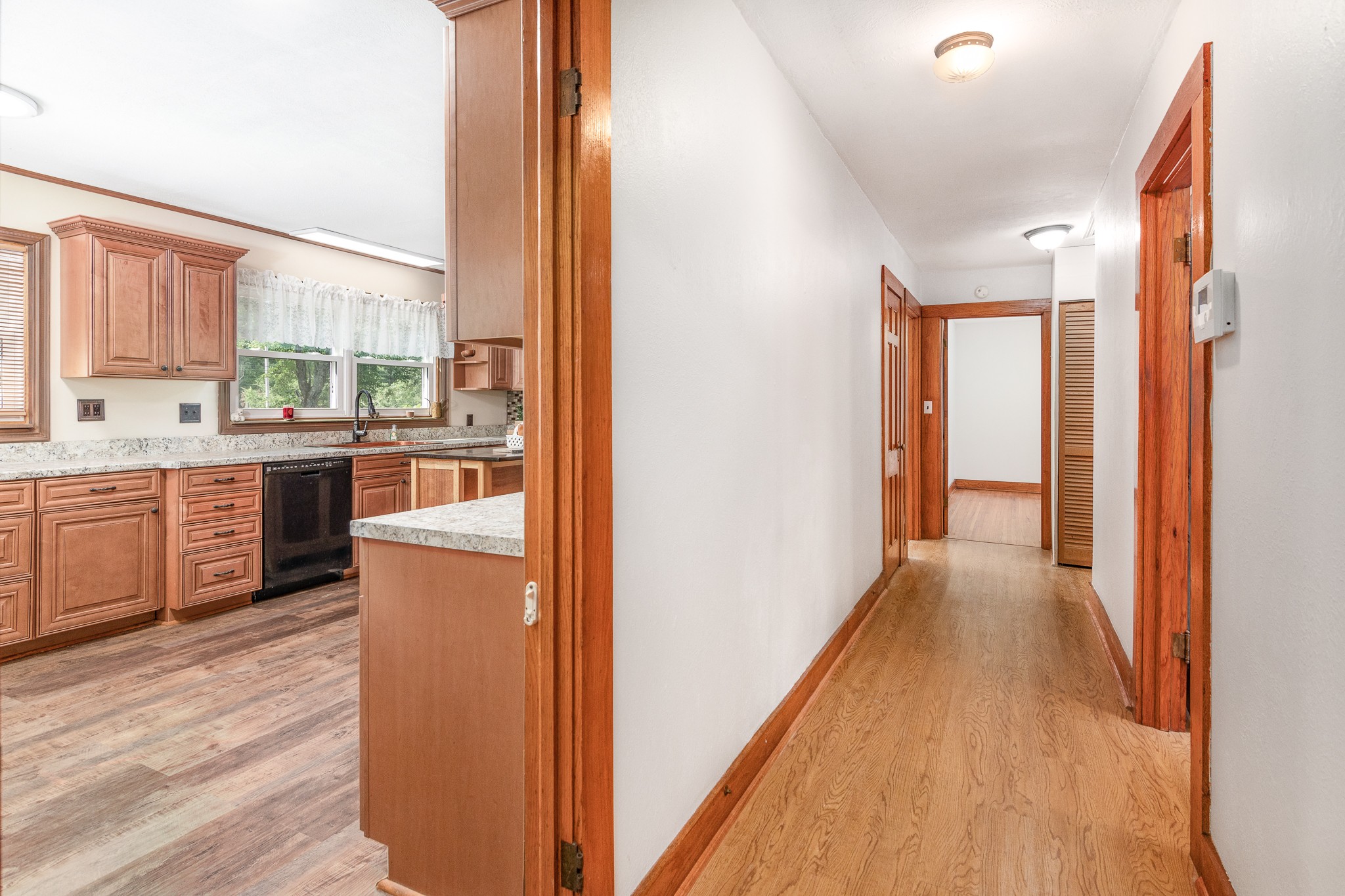 5362 Hillsboro Viola Road Manchester, TN 37355 - Photo 13 of 52