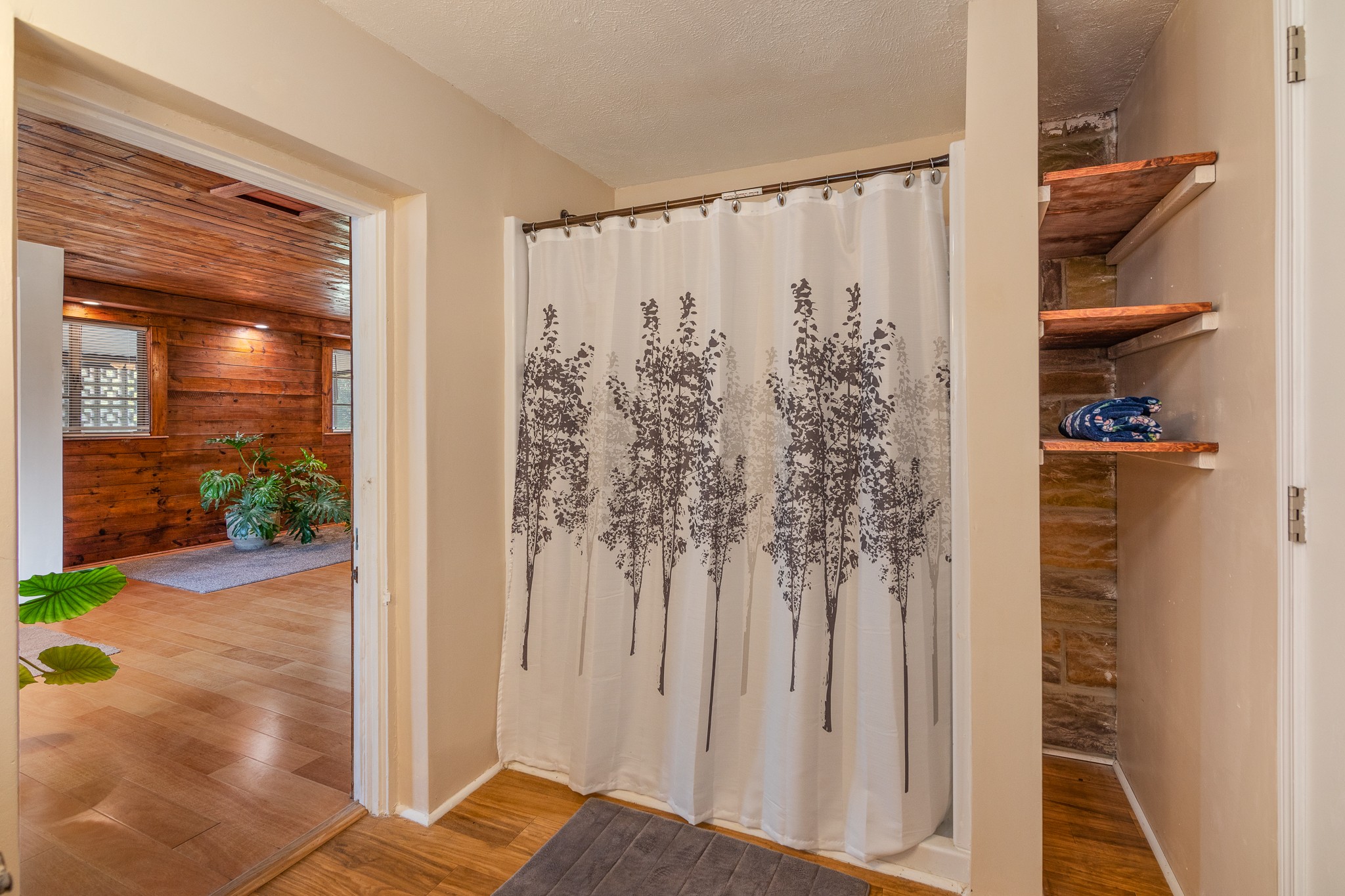5362 Hillsboro Viola Road Manchester, TN 37355 - Photo 25 of 52 a view of walk in closet with clothes and shoes