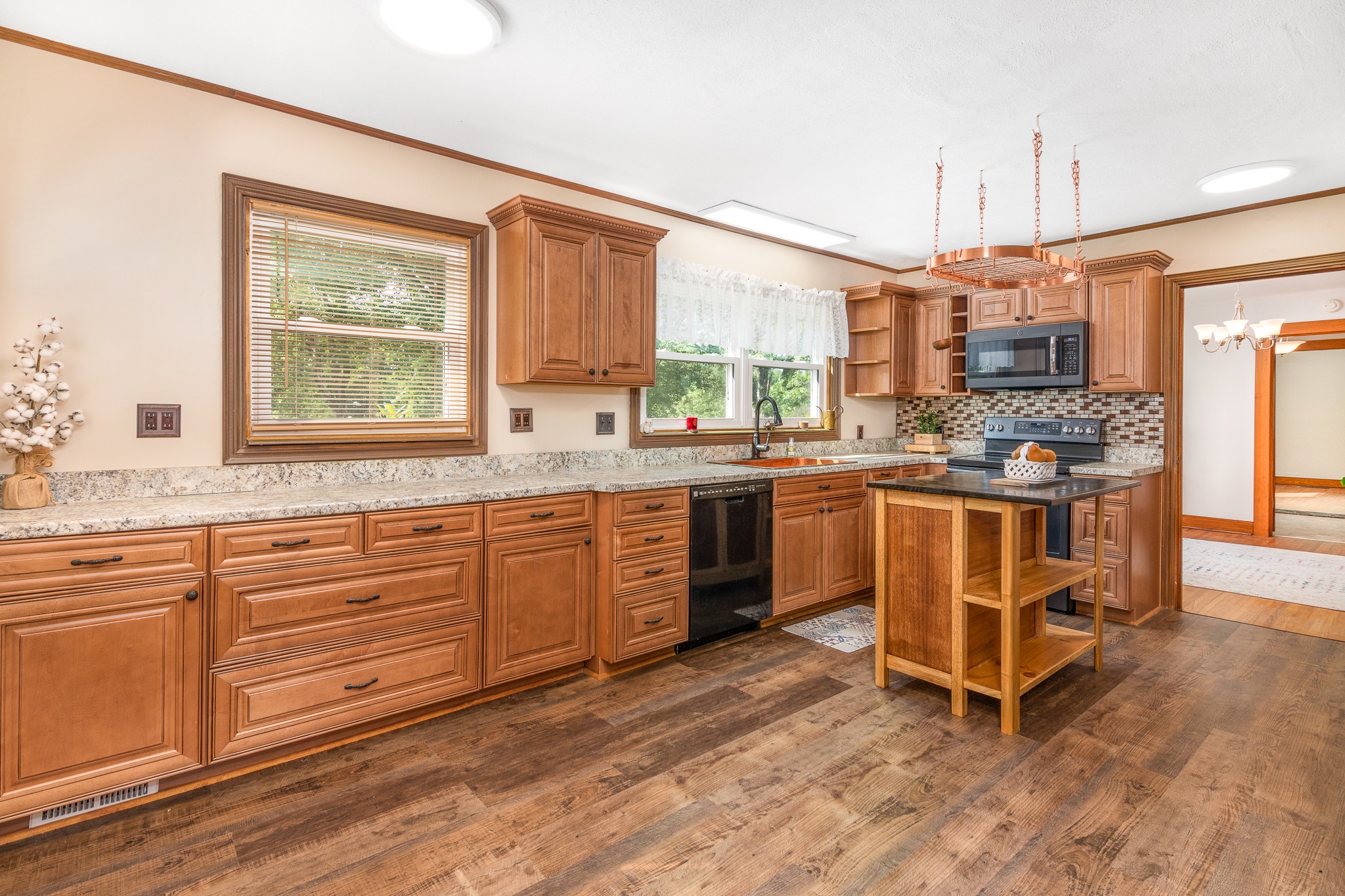 5362 Hillsboro Viola Road Manchester, TN 37355 - Photo 9 of 52