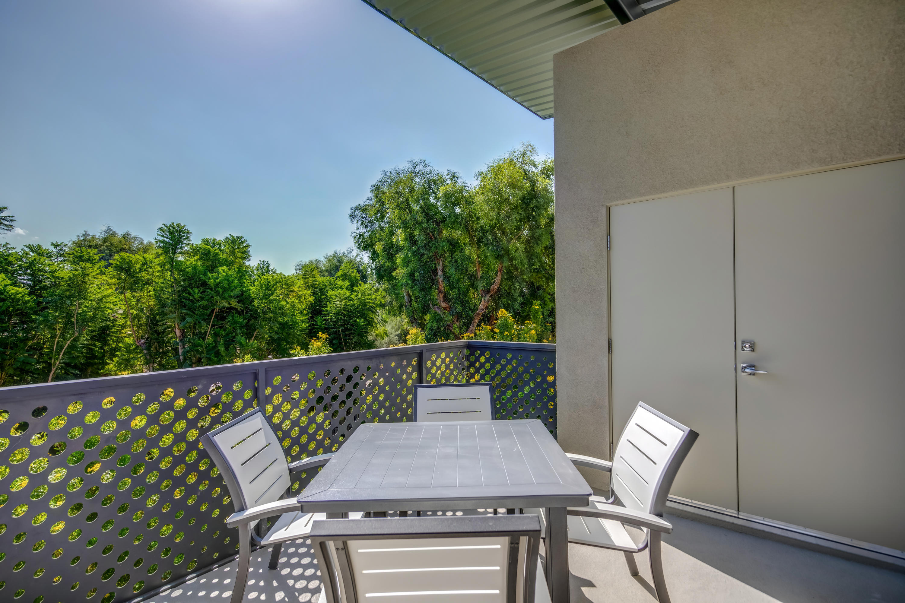 175 The Riv Palm Springs, CA 92262 - Photo 18 of 28 1.0