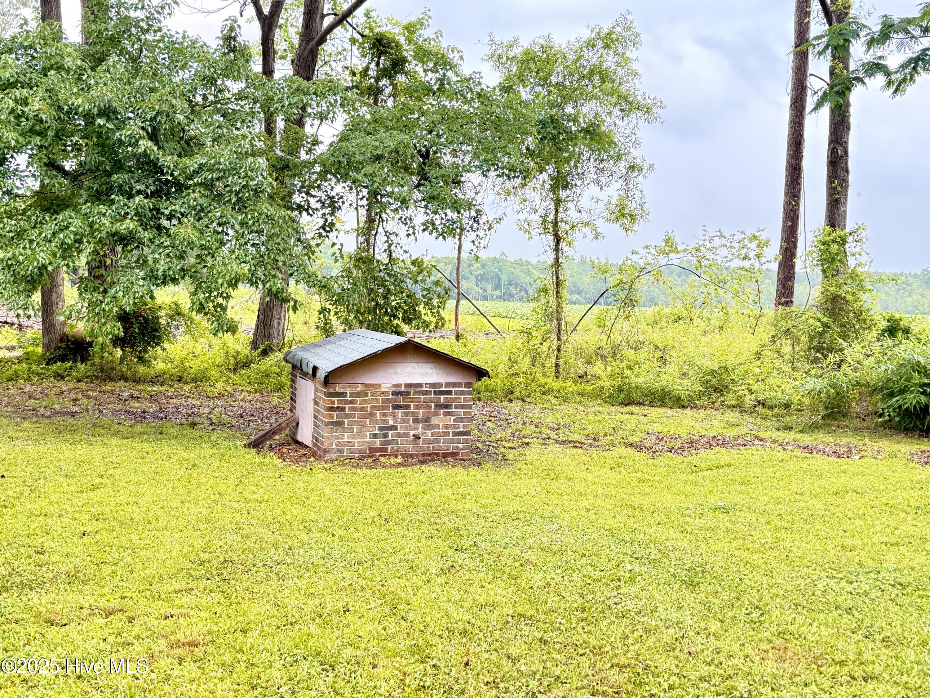 1222 Perkins Road Robersonville, NC 27871 - Photo 9 of 30 Photo Jun 05 2025, 3 29 16 PM