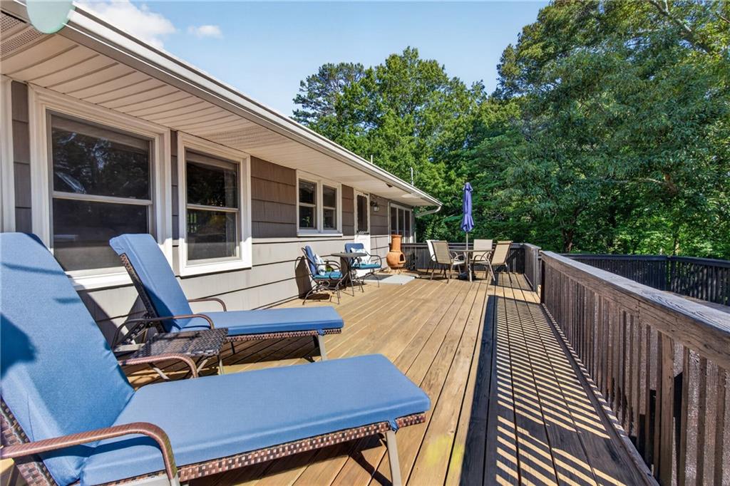 188 Hillendale Drive Toccoa, GA 30577 - Photo 8 of 40
