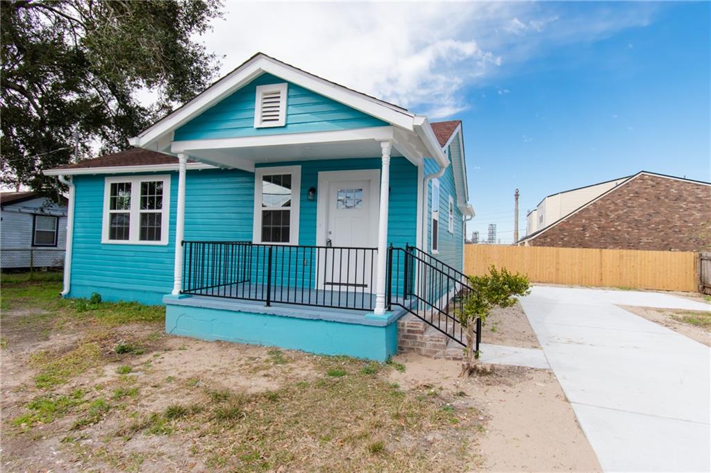 2012 Walkers Lane Meraux, LA 70075 - Photo 2 of 21